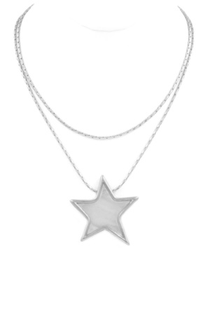 Layered Shell Star Pendant Necklace