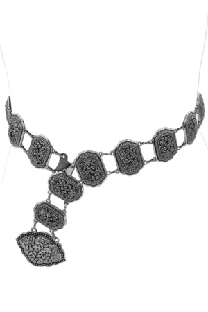 Embossed Filigree Chain Link  Accent Buckle Belt