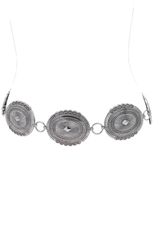 Oversized Fan Ribbed Concho Link Chain Belt